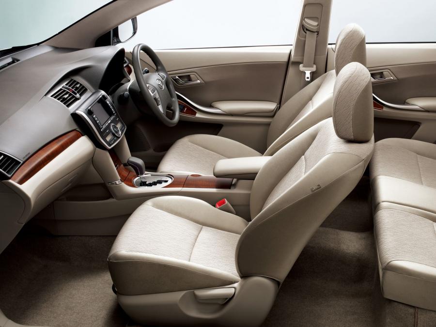  Toyota Allion 2010 года  (фото 6 из 12)